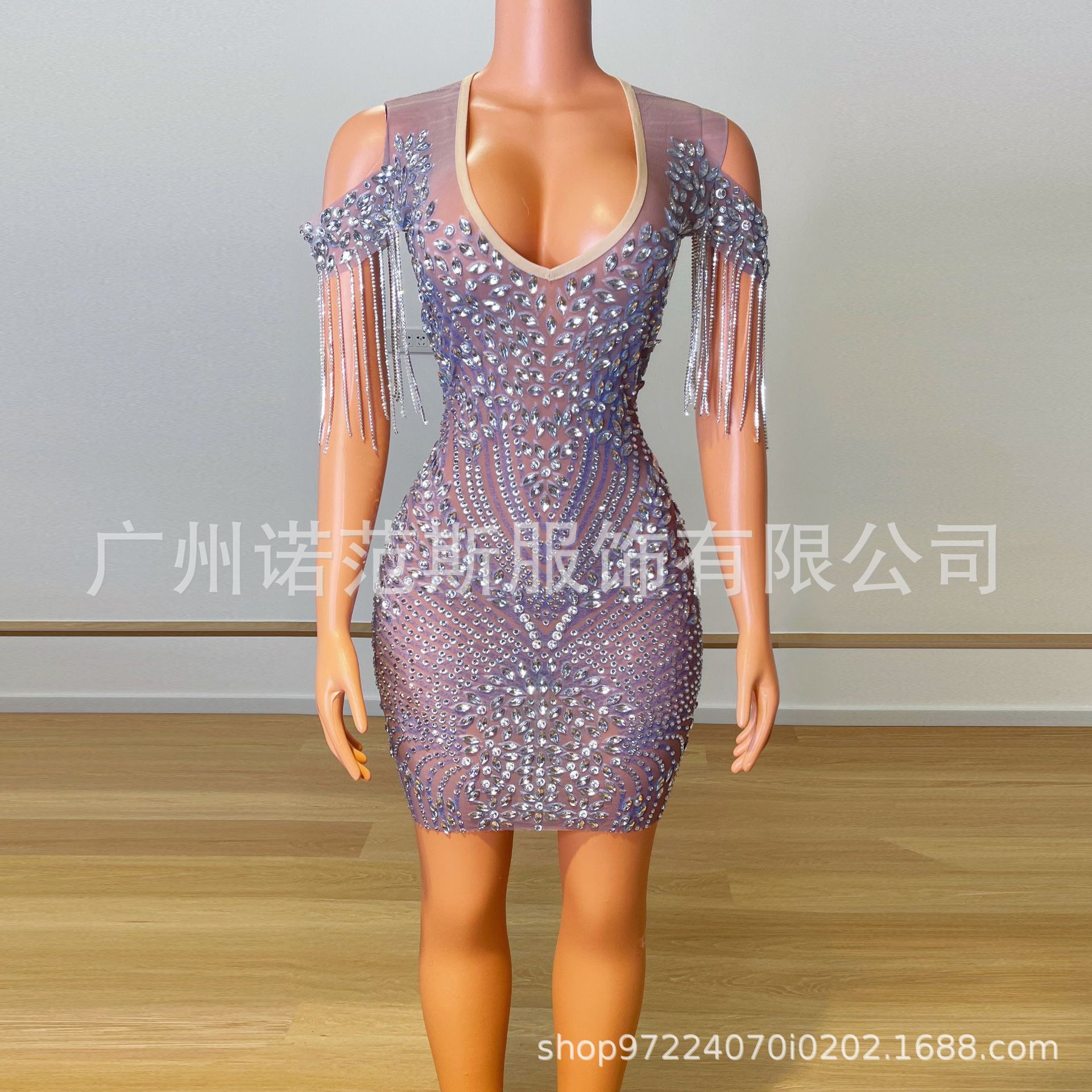 2024 Off Shoulder Deep V Diamond Tassel Skirt Crystal Applique Prom Dress Sexy Dress Performance Stage