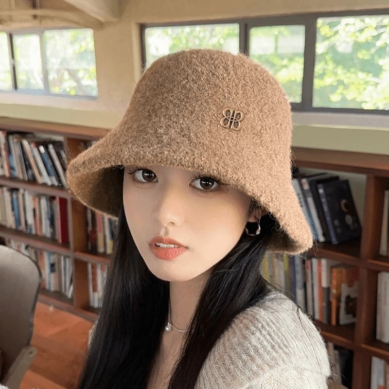 羊羔毛水桶帽女新款日系显脸小渔夫帽纯色时尚韩系百搭盆帽高级感|undefined