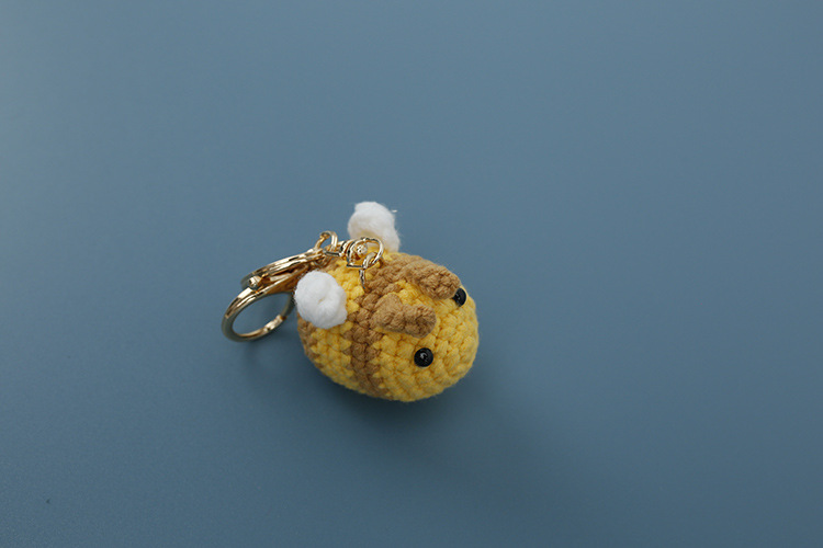 Bee Pattern 1 Piece Cute Bee Yarn Knitting Bag Pendant Keychain