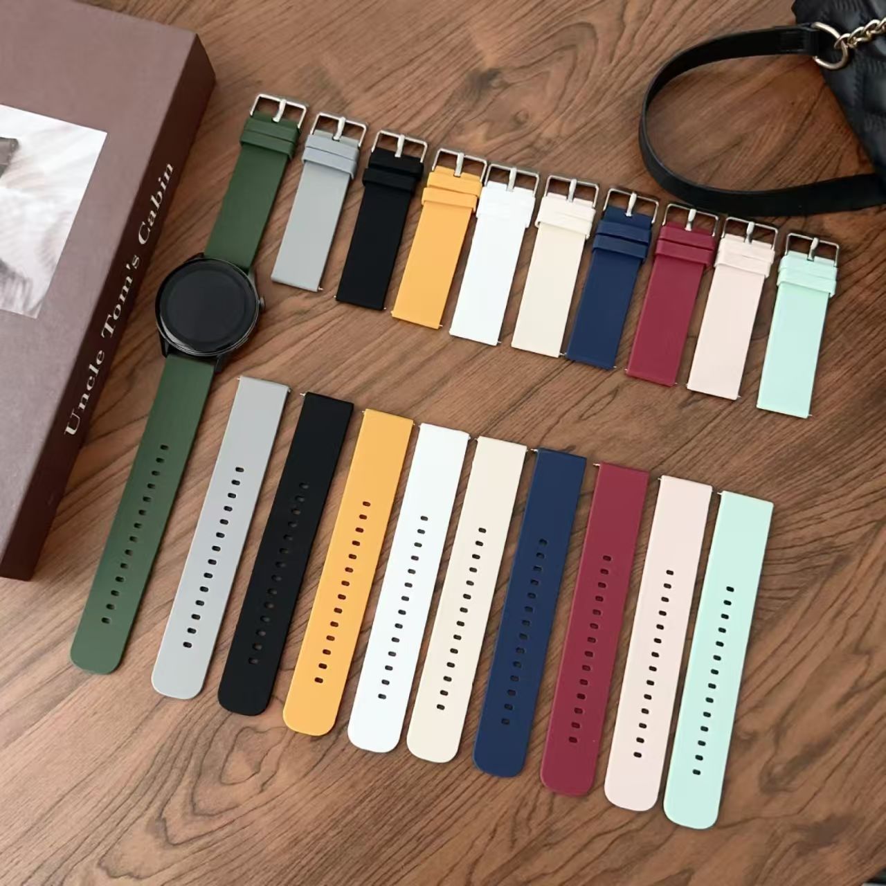 Suitable for Huawei Gt5 Silicone Strap Huawei Watch4/5 Soft Sports Monochrome 22mm Replaceable Wristband