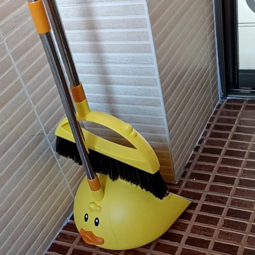Hogar escoba linda combinación escoba y recogedor juego escoba de lana suave para barrer el suelo artefacto de interior Ver detalles Feiying