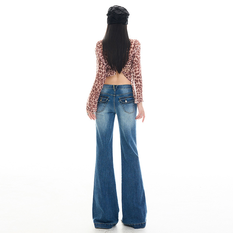 Queen Pocket Design American Guns N' Roses Vintage Washed Stretch Low-Waist Flared Jeans for Women Queen Pocket Design American Guns N' Roses Vintage Washed Stretch Low-Waist Flared Jeans for Women