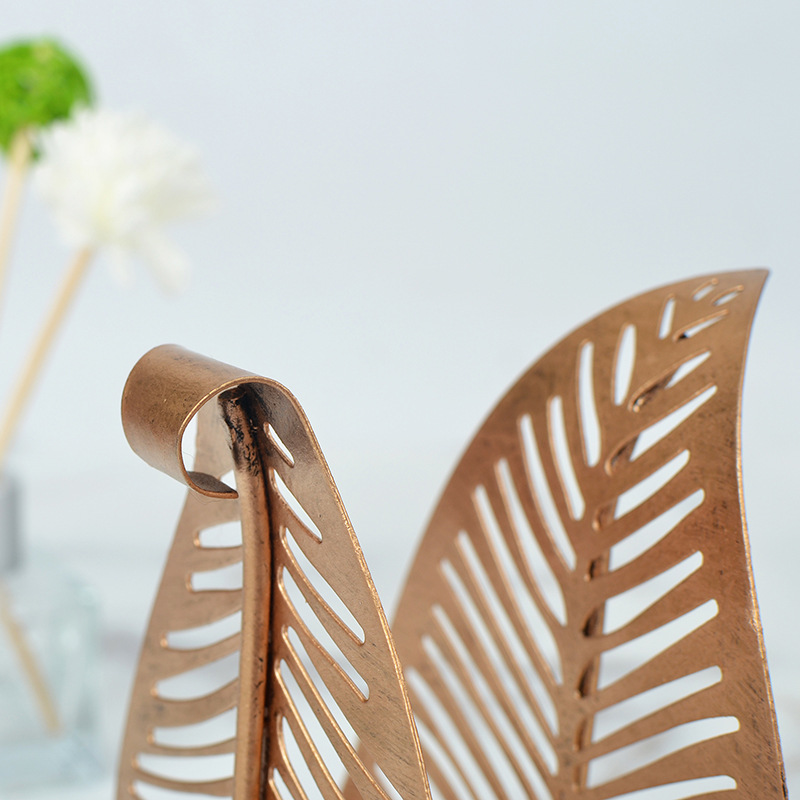 Artesanía creativa titular de tejido restaurante escritorio vertical de almacenamiento de hierro rack Cafe vintage servilleta titular