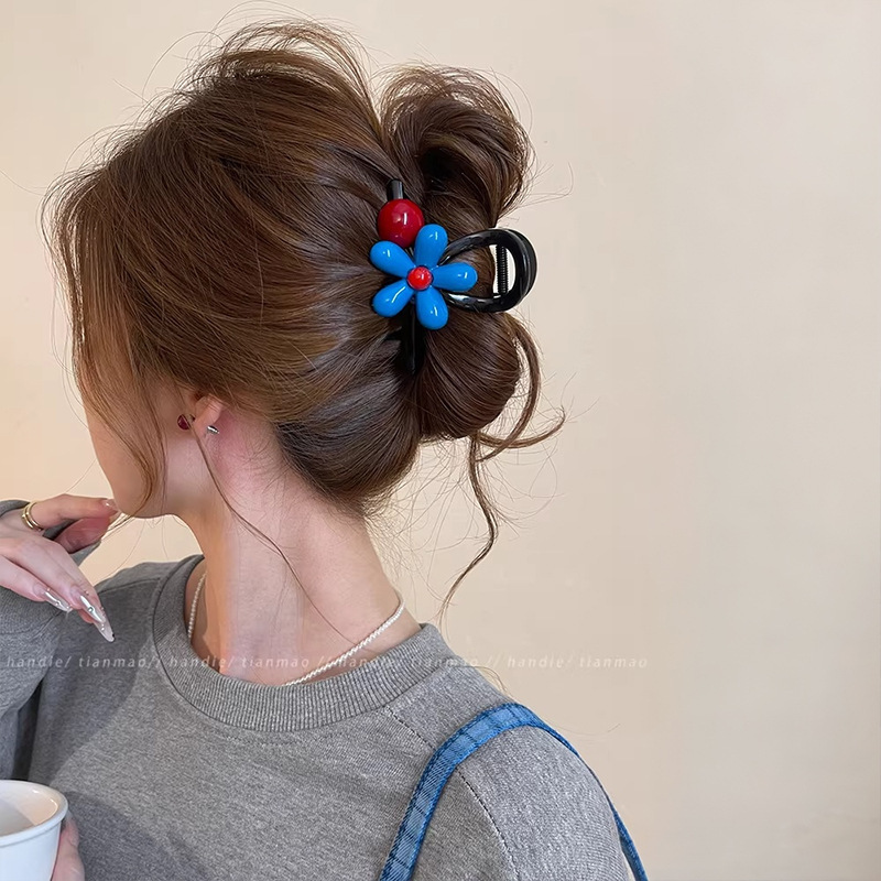 Flower-Shaped Bead Hair Claw Clip for Women, High-End 2026 New Style, Elegant Shark Clip Hairpin for Back-Of-Head Updo Hair Accessory Flower-Shaped Bead Hair Claw Clip for Women, High-End 2026 New Style, Elegant Shark Clip Hairpin for Back-Of-Head Updo Hair Accessory