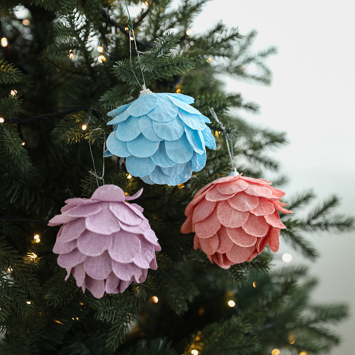 Espuma transfronteriza bola de Navidad pétalos de color bola de color decoración polvo adhesivo colgante árbol de Navidad accesorios de diseño de atmósfera