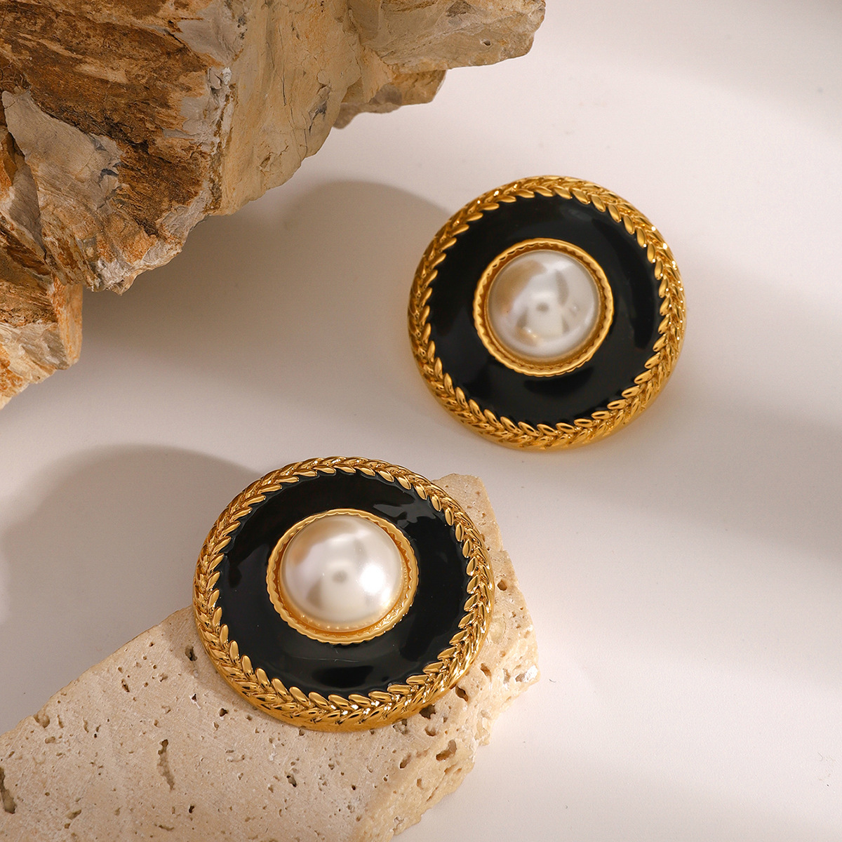 JEDING europa y americana pendientes de acero inoxidable goteo de aceite pendientes de nicho de alta calidad pendientes de acero de titanio 18k joyas de pendientes transfronterizos image 5