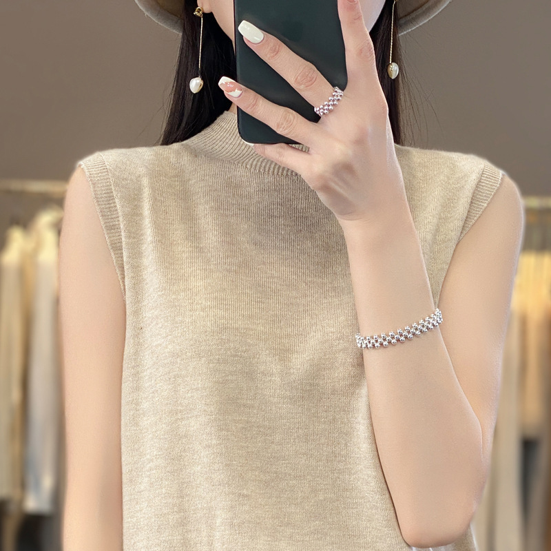 Women's Worsted Wool 2024 Autumn and Winter New Short Loose Semi-high Collar Solid Color Pullover Sleeveless Base Sweater Vest