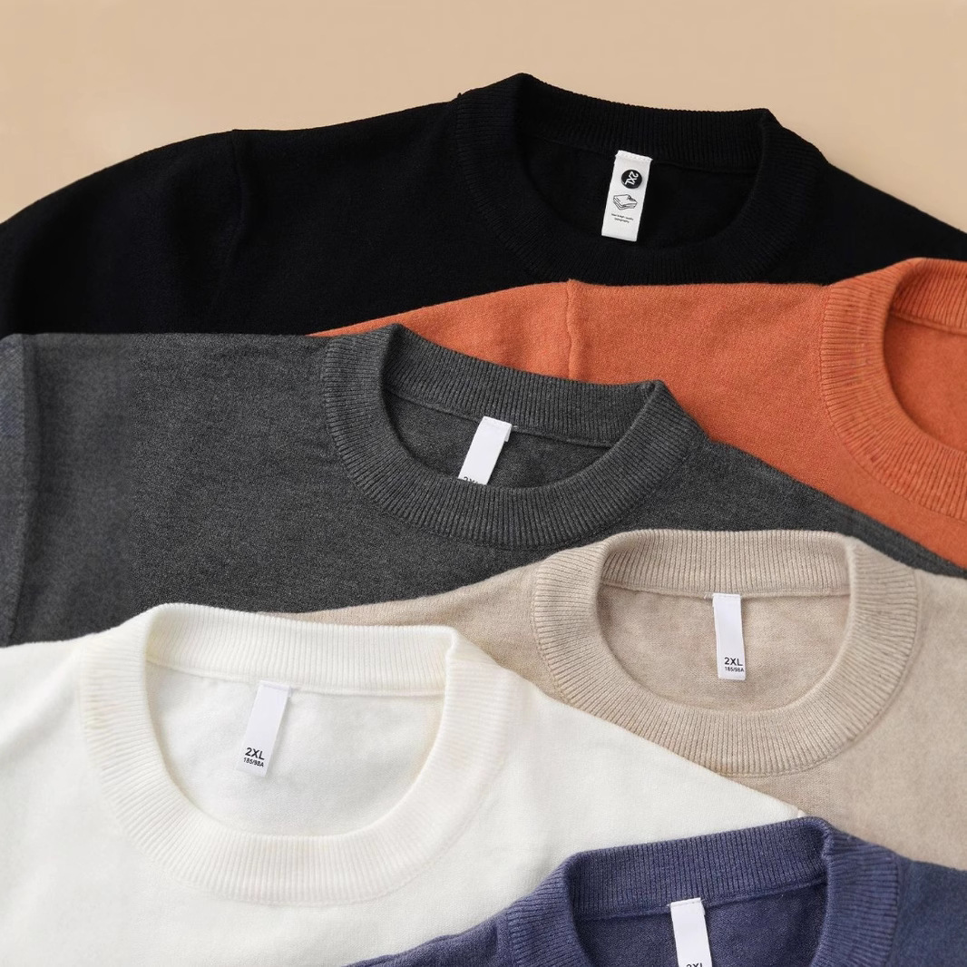 Otoño y invierno de los hombres 2025 transfronterizos amazon viejos camisetas cálidas lujosas con medio suéter de color sólido camisa de base