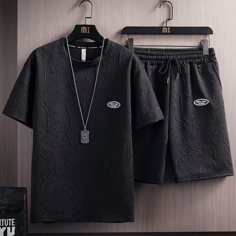 元のメーカーのレジャースポーツスーツの男性夏の薄いサイズのゆったりとしたカジュアルな半袖tシャツの半ズボンの2つのセット|undefined