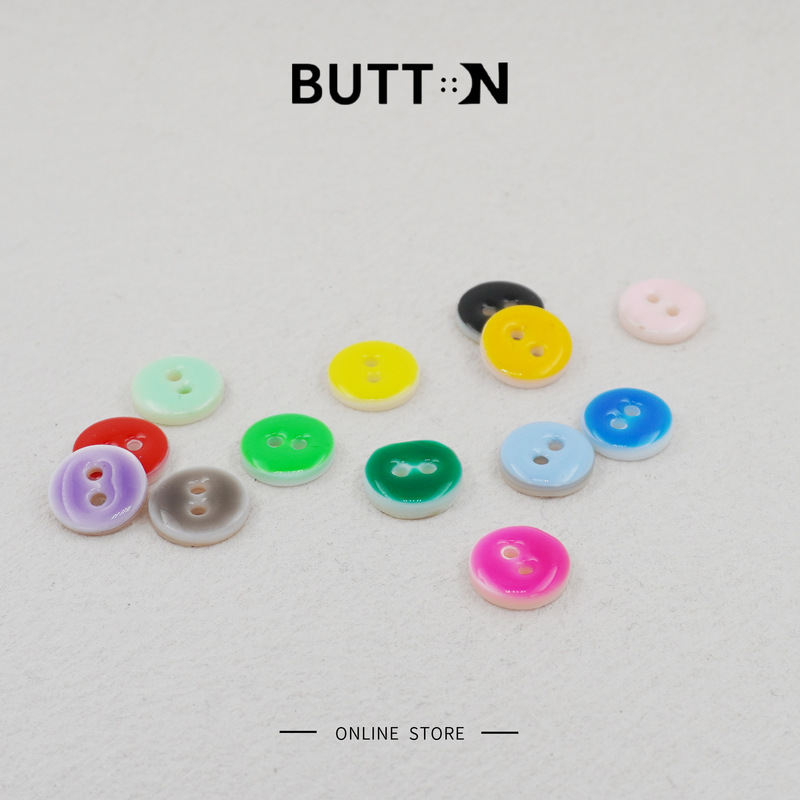 Factory Direct Sale Oil Freshwater Shell Two-Eye Round Candy-Colored Button Jacket Shirt Sweater Knitwear Shell Button Factory Direct Sale Oil Freshwater Shell Two-Eye Round Candy-Colored Button Jacket Shirt Sweater Knitwear Shell Button