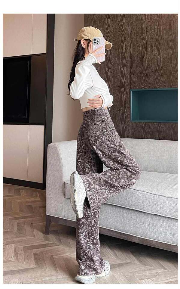 Quần jean ống rộng nữ in họa tiết, lưng cao, form suông dài — màu nâu, màu xanh chi tiết 22