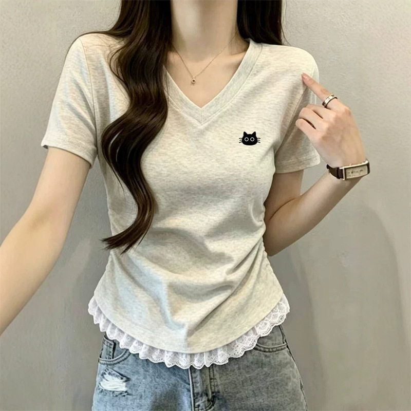 Short-Sleeved T-Shirt for Women, Summer V-Neck, Cartoon Cat Print, Lace Splicing, Slim Fit, Cotton Breathable Top