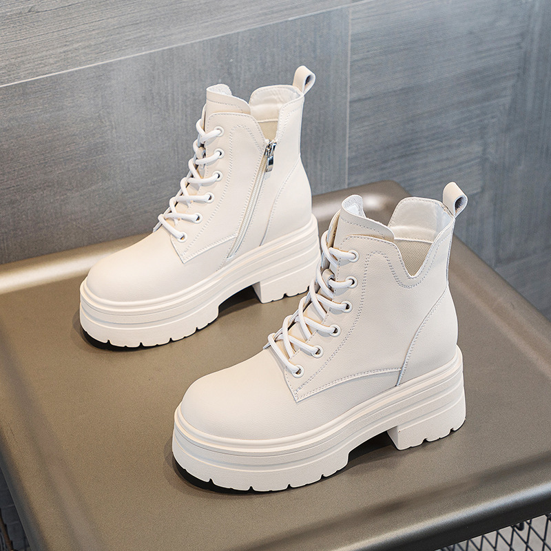 25年秋季新款小个子厚底坡跟松糕女鞋内增休闲中筒短靴加绒皮女靴