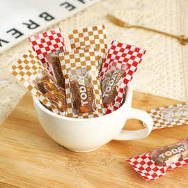 精致牛轧糖包装袋烘焙海盐太妃糖咖啡糖机封袋一次性加厚糖袋批发