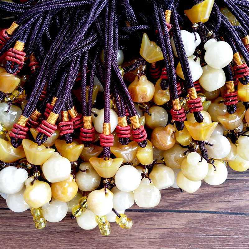 玉石挂件苹果吊坠牛角梳葫芦花生饰品工艺品木梳吊坠地摊包包挂饰