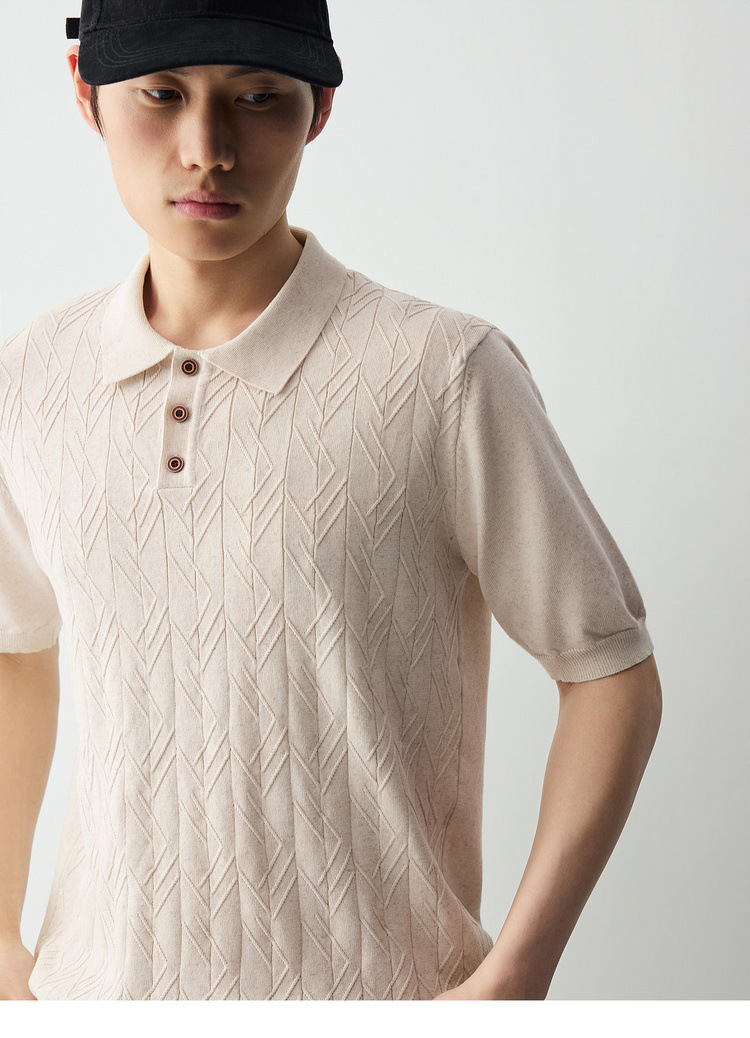 Áo polo nam tay ngắn cổ bẻ chất liệu pique thêu họa tiết nổi — Hoa Quân Lục chi tiết 35