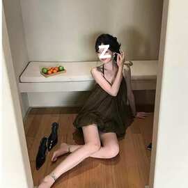 原版质量做法 2026新款度假挂脖性感露背网纱花苞裙吊带连衣裙子