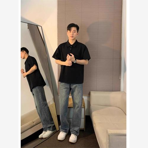 Red Maple Leaf Polo Shirt for Men, Stylish and Cool, Short Sleeve Summer T-Shirt with Collar, Pale Red, Trendy Brand