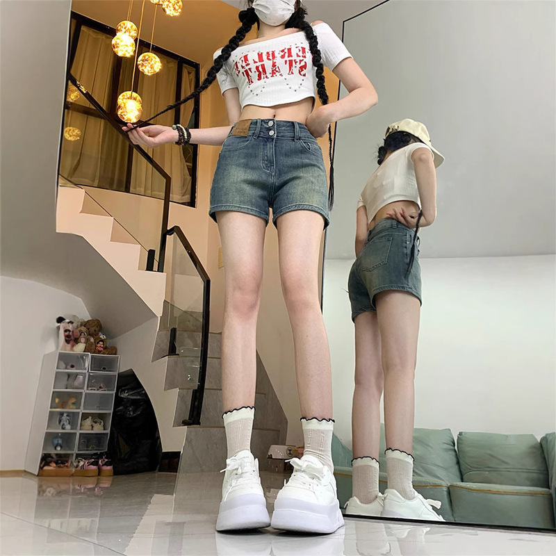 Versatile Retro Denim Shorts for Women, Summer Plus Size, Slimming for Petite Figures, Concealing for Pear-Shaped Body, A-Line Hot Pants Versatile Retro Denim Shorts for Women, Summer Plus Size, Slimming for Petite Figures, Concealing for Pear-Shaped Body, A-Line Hot Pants