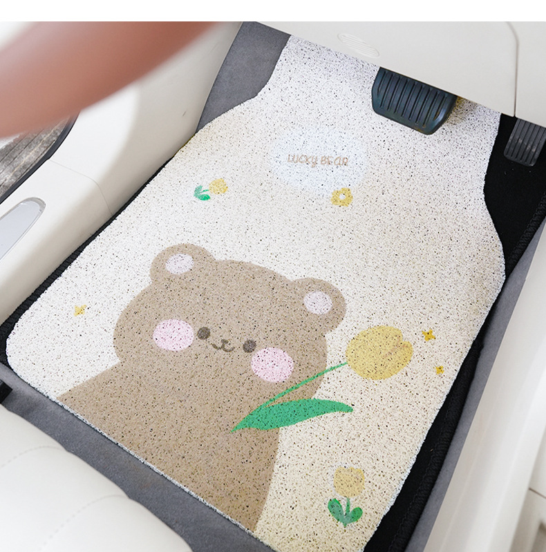 Car Mat Cute Cartoon Tulip Bear Silk Circle Printed Single Main and Co-Pilot Universal Silk Circle Foot Mat
