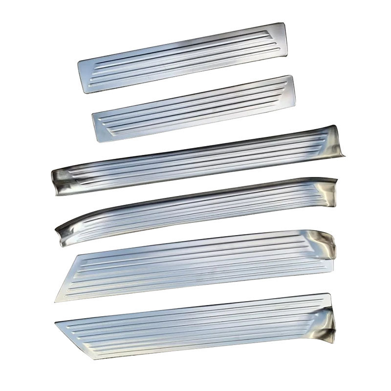 Adecuado para Toyota 23 Sienta puerta exterior alféizar bienvenida pedal puerta de acero inoxidable alféizar decorativo tira brillante Etiqueta interior