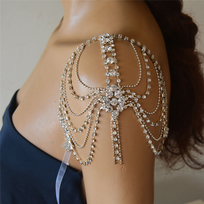 Fashionable shiny chain with tassels for bride