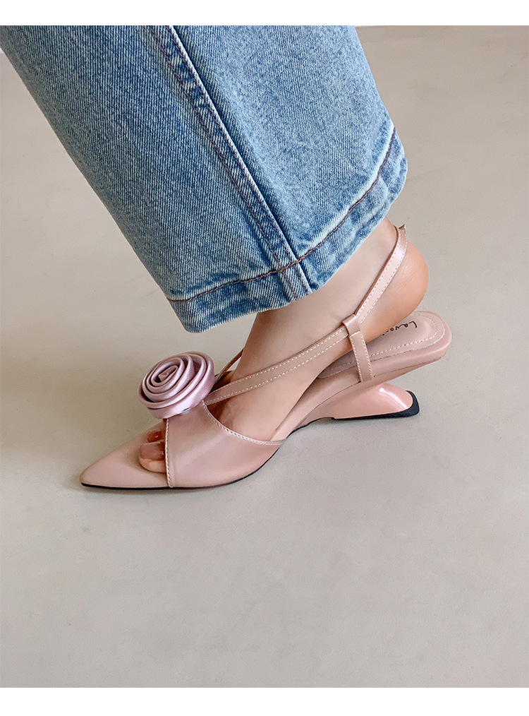 Sandal cao gót nữ quai ngang mũi nhọn hở mũi đế xuồng platform hoa sơn trà — màu hồng, màu trắng chi tiết 13