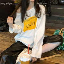 长袖T恤女冬季新款内搭百搭宽松印花中长款潮打底衫斜肩跨境批发