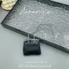 Чёрный (серебристая цепочка)