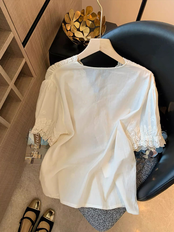 フレンチ刺繍レースステッチVネック半袖シャツ女性用2025夏新作ハイエンド年齢軽減シックトップ|undefined