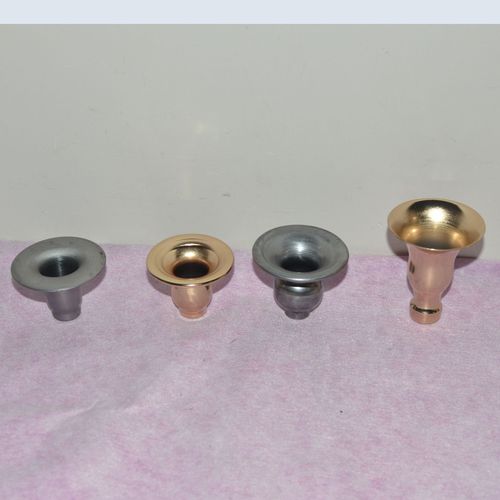 Metal candle holder accessories iron candle cup candle lamp cup candle holder iron cup manufacturer produces handicraft hardware accessories