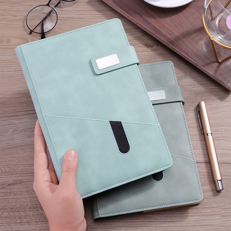 Cuaderno de negocios personalizado LOGO bolsillo de libro grueso botón magnético a5 reunión de oficina creativo cuaderno de notas papelería al por mayor