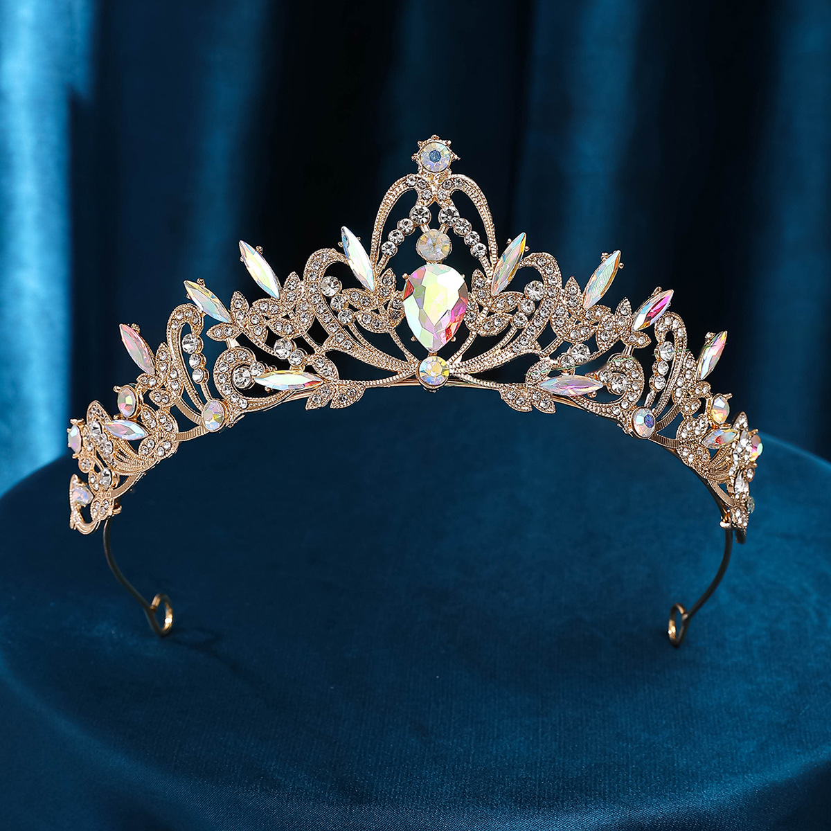 Ojo de caballo afilado de oro AB