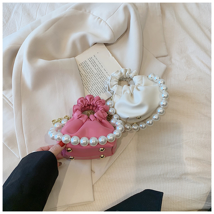 255g Weight Beading, Pearls Fashion Element Clasp Frame Closure Type Top Handle, Chain Strap Type Crossbody Bag Bags Type Casual, Daily, Shopping Occasion Pu Leather Material Solid Color Pattern All Seasons Season Kid'S Gender Cute Style Bucket Shape Kid'S Pu Leather Solid Color Cute Beading Pearls Bucket Clasp Frame Crossbody Bag 5