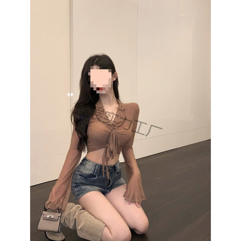 辣妹长袖防晒衬衫女春季短款薄款性感设计感小众法式棕色领上衣