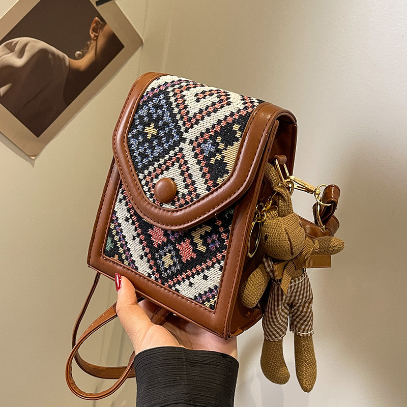 Ethnic Style Bag Women's 2025 New High-end Texture Fashion Crossbody Bag Women's Instagram Popular One-shoulder Mobile Phone Bag Ethnic Style Bag Women's 2025 New High-end Texture Fashion Crossbody Bag Women's Instagram Popular One-shoulder Mobile Phone Bag