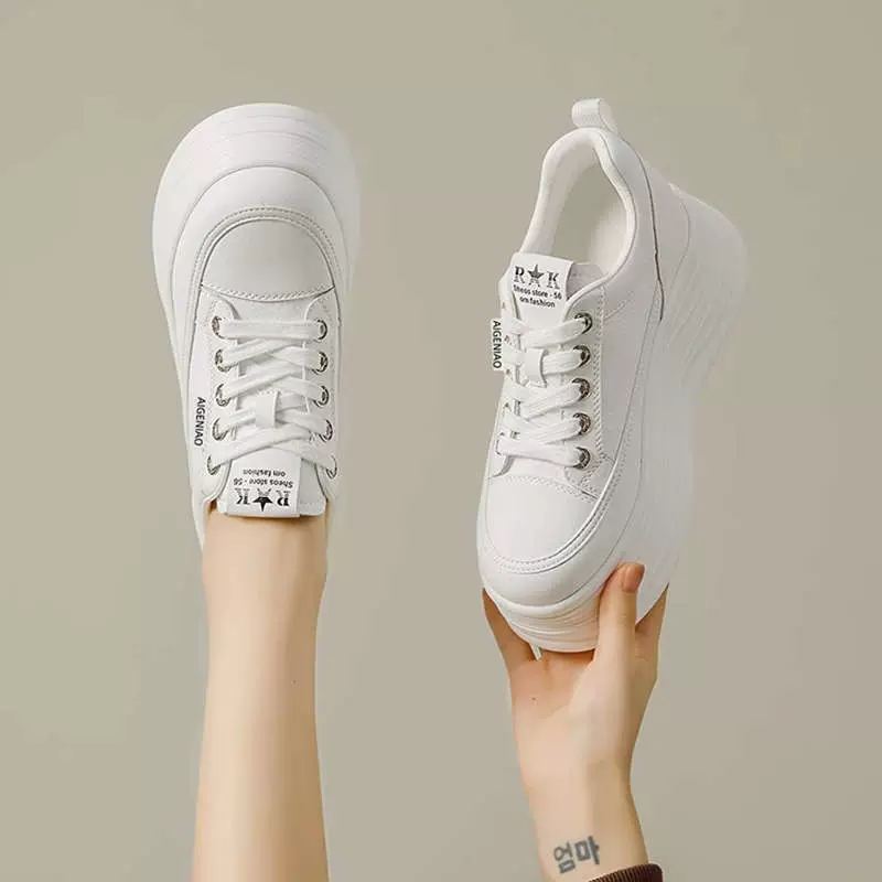 矮子乐厚底内增高女鞋轻便小白鞋女2025夏季新款网面透气白色板鞋