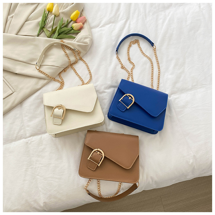 Women's Medium Pu Leather Solid Color Streetwear Square Lock Clasp Square Bag display picture 11