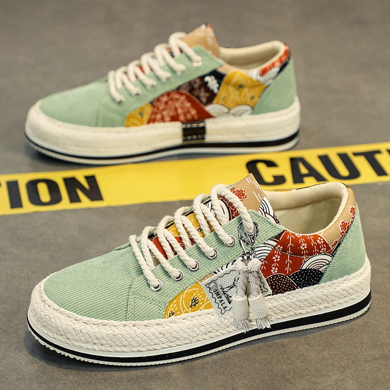 Zapatos de deporte para estudiantes y adolescentes zapatos de moda casuales bajos para hombres zapatos de primavera y verano para hombres 2025 nuevos zapatos de tela de moda para hombres