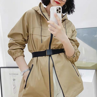 Ӣ��b���������R�@�����e�����Bñ�A���L��Ů��������΢覴�