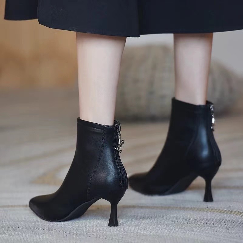 Winter New Pointed Toe Stiletto Work Boots Short Boots Women's Fashion Versatile Commuting Heightening Temperament Martin Boots