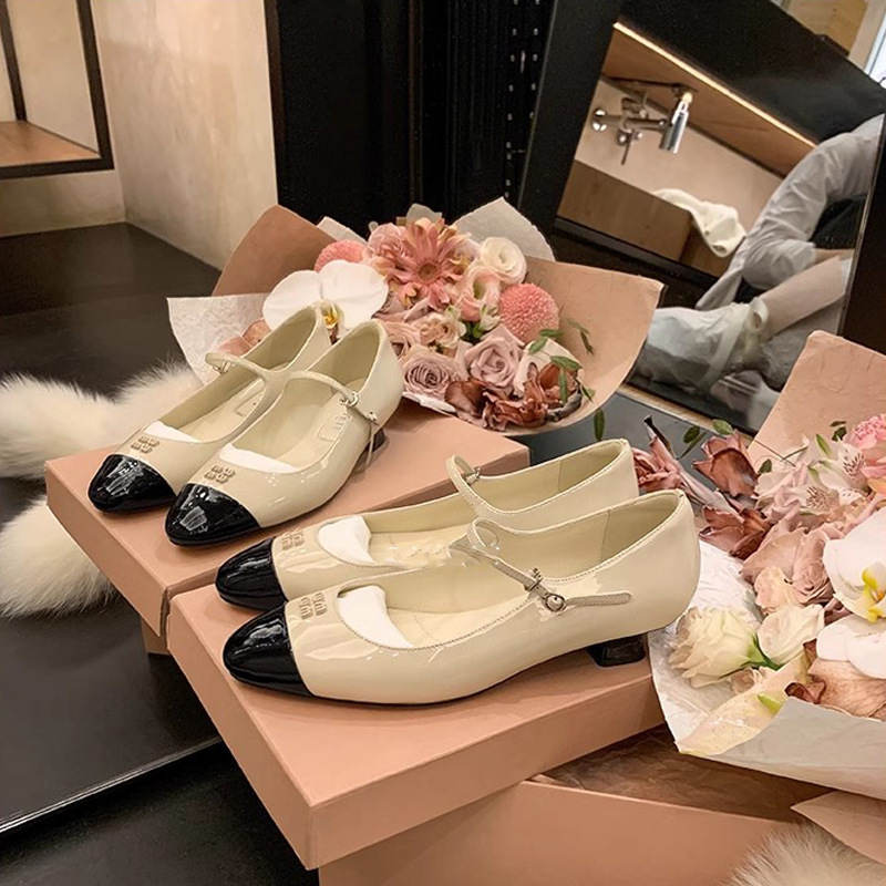 The Same Style as Windsor Manor ~ Amiu Color-Blocked Buckle Strap High-Heeled Mary Jane Shoes for Women, Suitable for Commuting