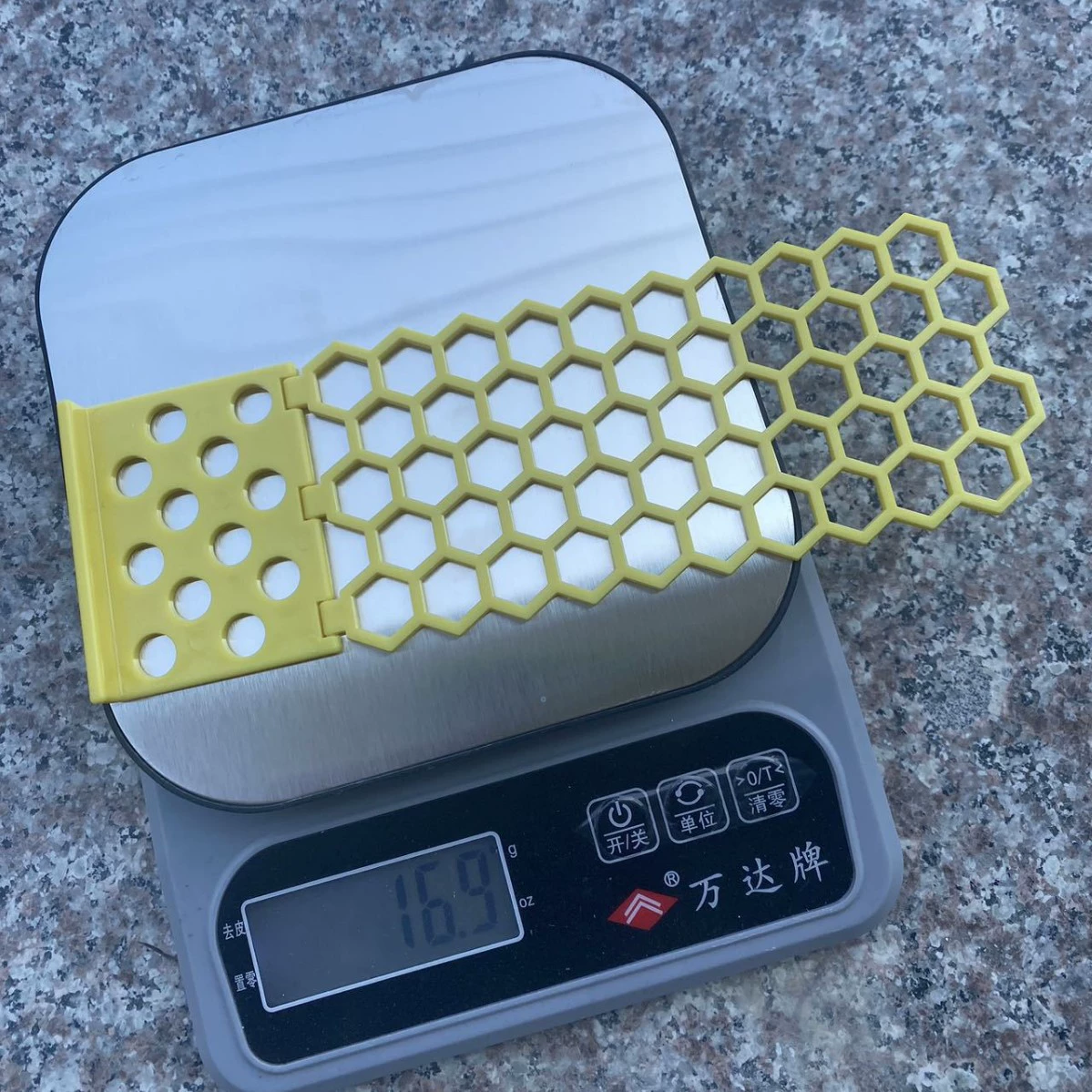 Cross -border new product Floating Bee Ladder Bee Bee Insect Drink Bee Ladder Insect Floating Bee Ladder