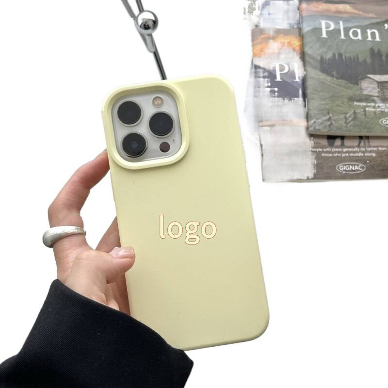 Solid-color liquid silicone phone case, suitable for Apple 17 PRO MAX, iPhone 16, niche design, drop-resistant, with large holes, also available for iPhone 13 and 18 Solid-color liquid silicone phone case, suitable for Apple 17 PRO MAX, iPhone 16, niche design, drop-resistant, with large holes, also available for iPhone 13 and 18
