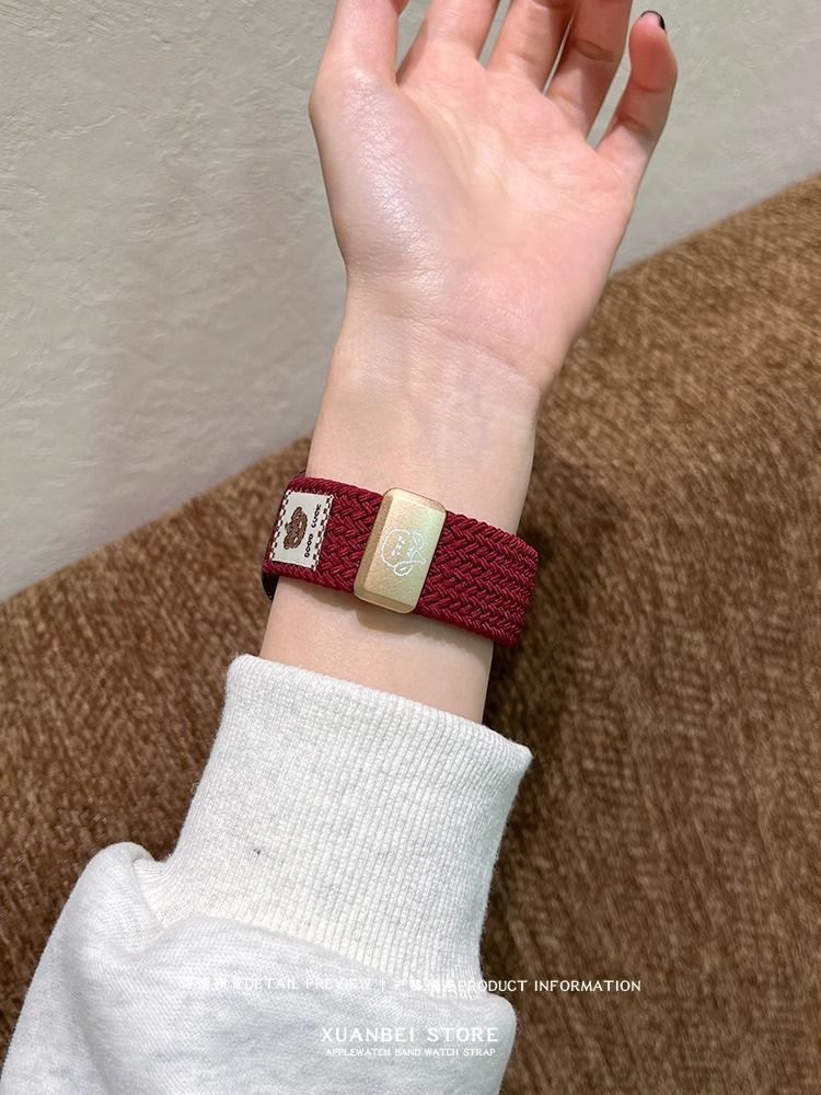 The top hat bear woven watch strap is suitable for the autumn and winter breathable Apple Watch s10 strap, Apple Watch 9/SE7 undefined