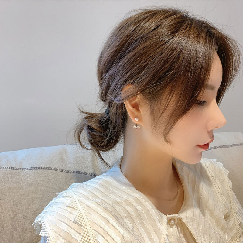 Cubic Zirconia And Pearl Stud Earrings For Everyday Elegance_voghion.com