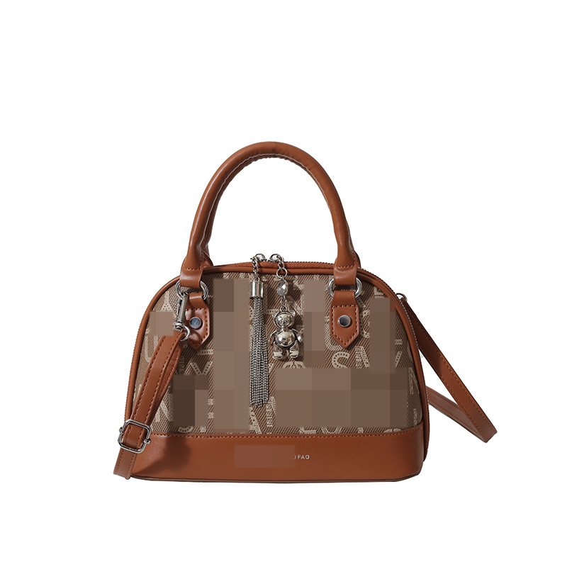 Bolsos transfronterizos nuevos bolsos de hombro para mujer Bolsos de mujer portátil de alta gama Bolsos diagonales retro casuales al por mayor