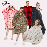 Трансграничное фланелевое одеяло Amazon Lazy Двухслойное Флисовое одеяло с капюшоном из овечьей шерсти пижамы ленивая одежда