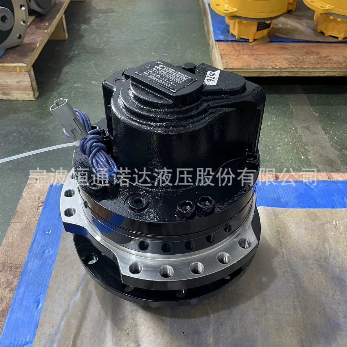 Заводская прямая поставка MCR6T скользкий погрузчик ходьба Гидравлический двигатель гусеничный привод двигатель альтернативный сильный