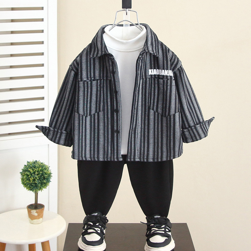 6921 camisas de otoño e invierno para niños 2025 nuevos tops exteriores para niños más chaqueta de bebé gruesa de terciopelo ropa de invierno